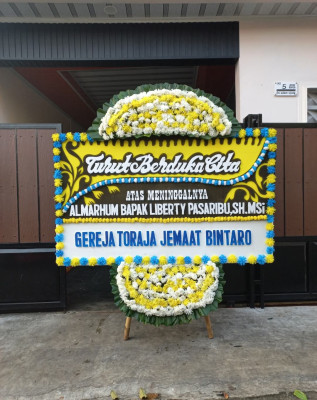 Papan Bunga Duka di Pondok Bahar